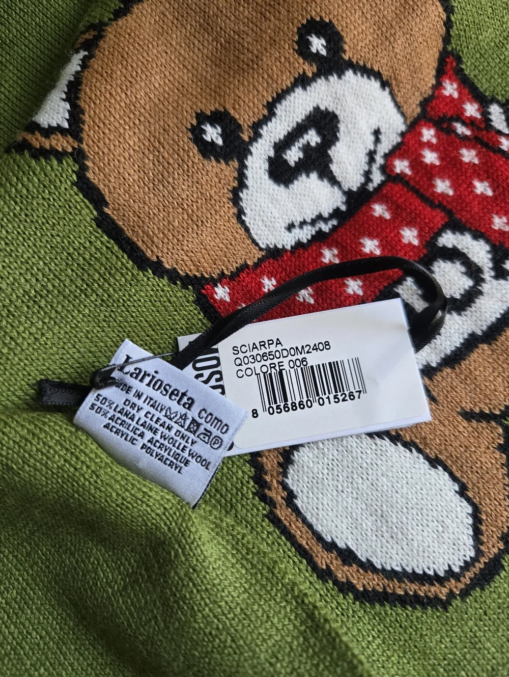 🐻NWT Moschino Olive Green Teddy Scarf🐻